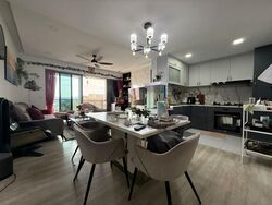 Lakeville (D22), Condominium #495588851